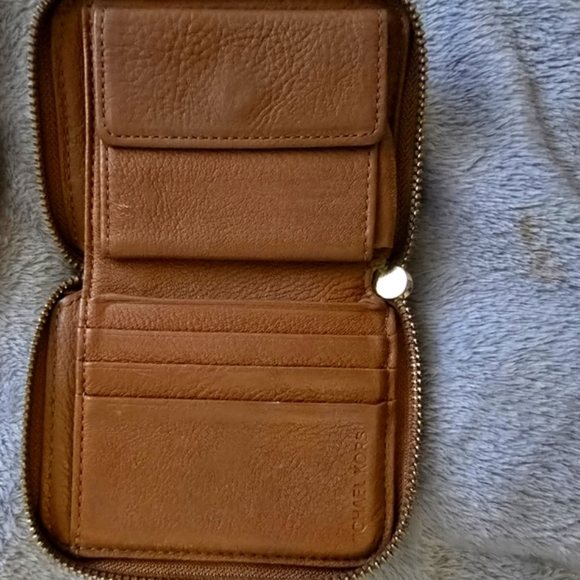 Michael Kors Wallet - Etsy Vintage Michael Kors Brown Pebbled Leather Compact Wallet W Gold Accents